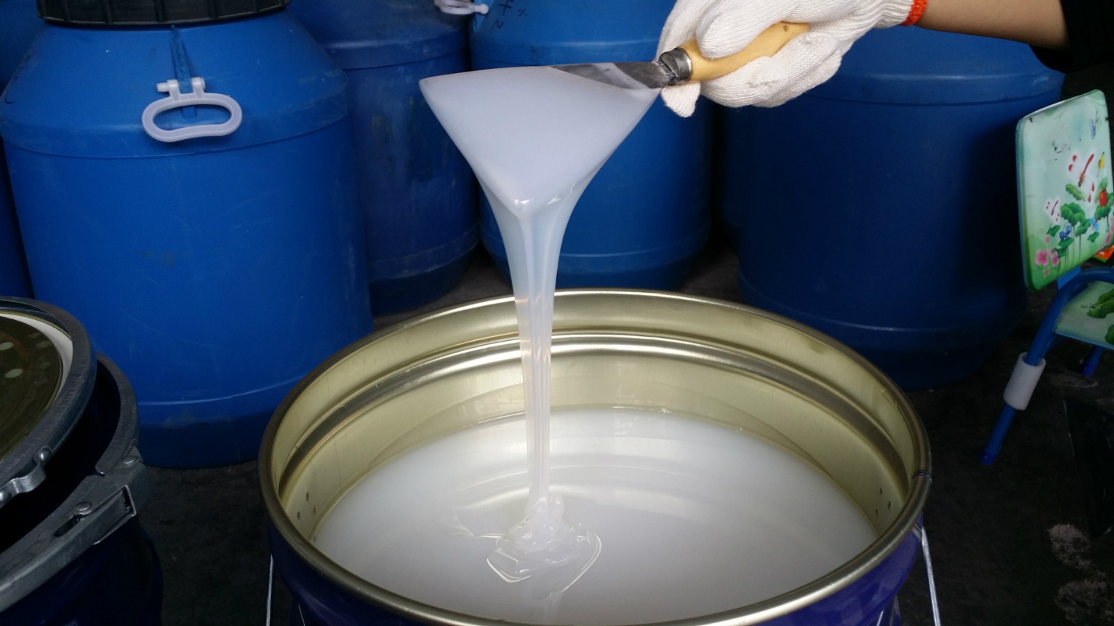 工業(yè)級(jí)模具硅膠膨脹怎么辦 ？