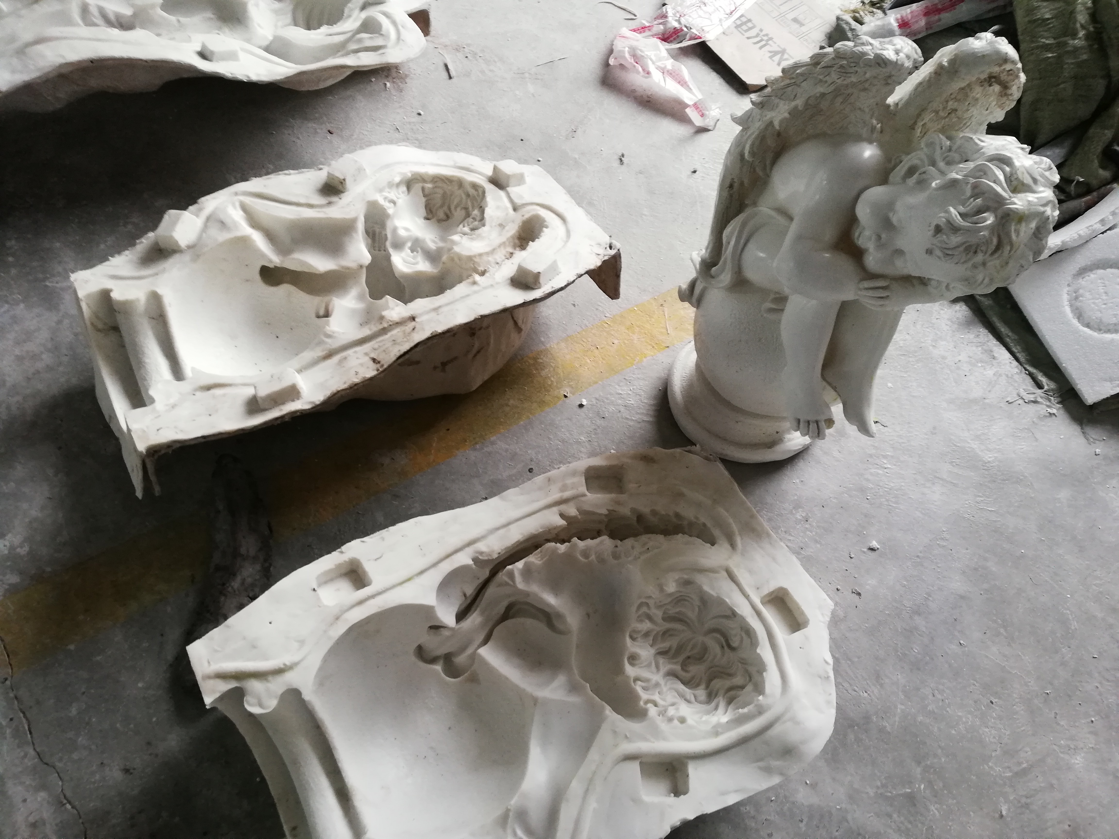 縮合型模具硅膠怎么開(kāi)分片模 ？