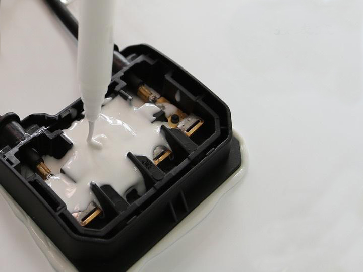 電子灌封膠種類多，選對(duì)才能事半功倍